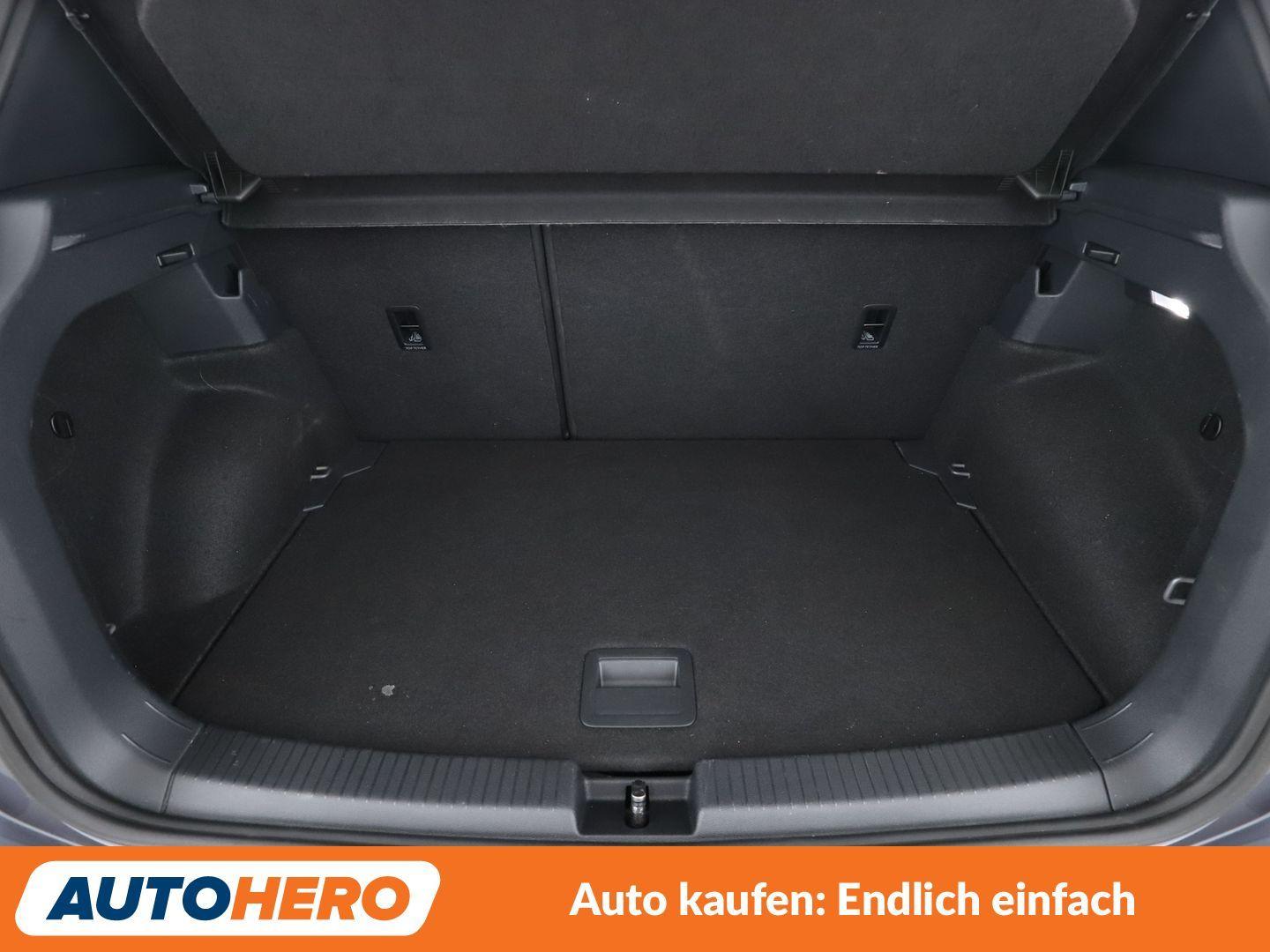 Volkswagen T-Cross 1.5 TSI ACT R-Line Aut.*NAV*ACC*CAM*PDC*, миниатюра 16