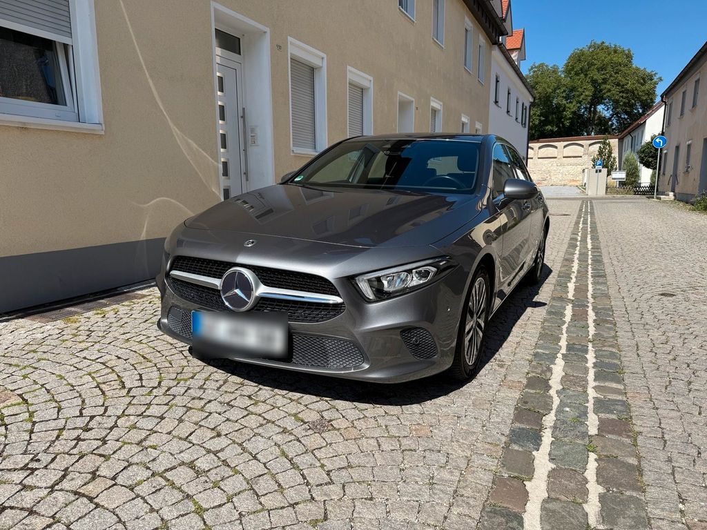 Image of Mercedes-Benz A 200