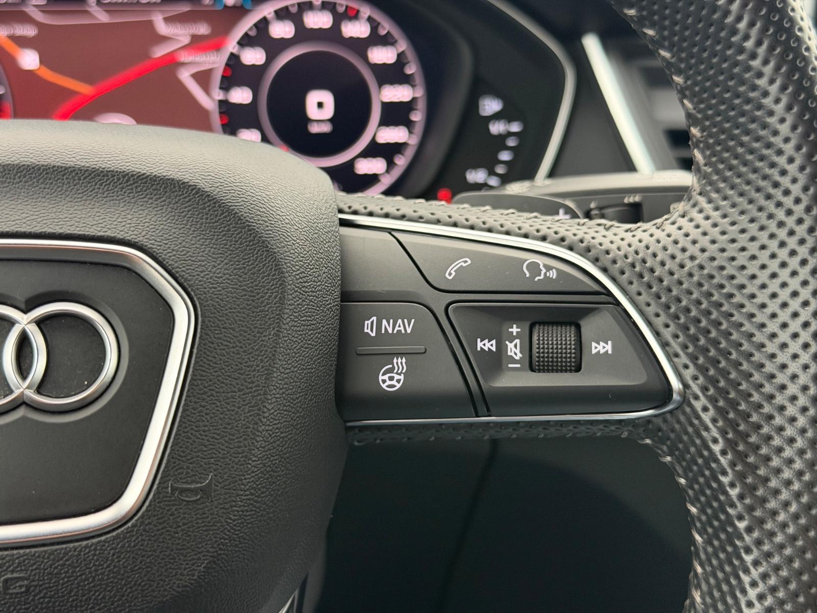Audi Q5 45 TFSI qu.*S LINE+*MATRIX-AHK-R.KAM-ACC-DSP