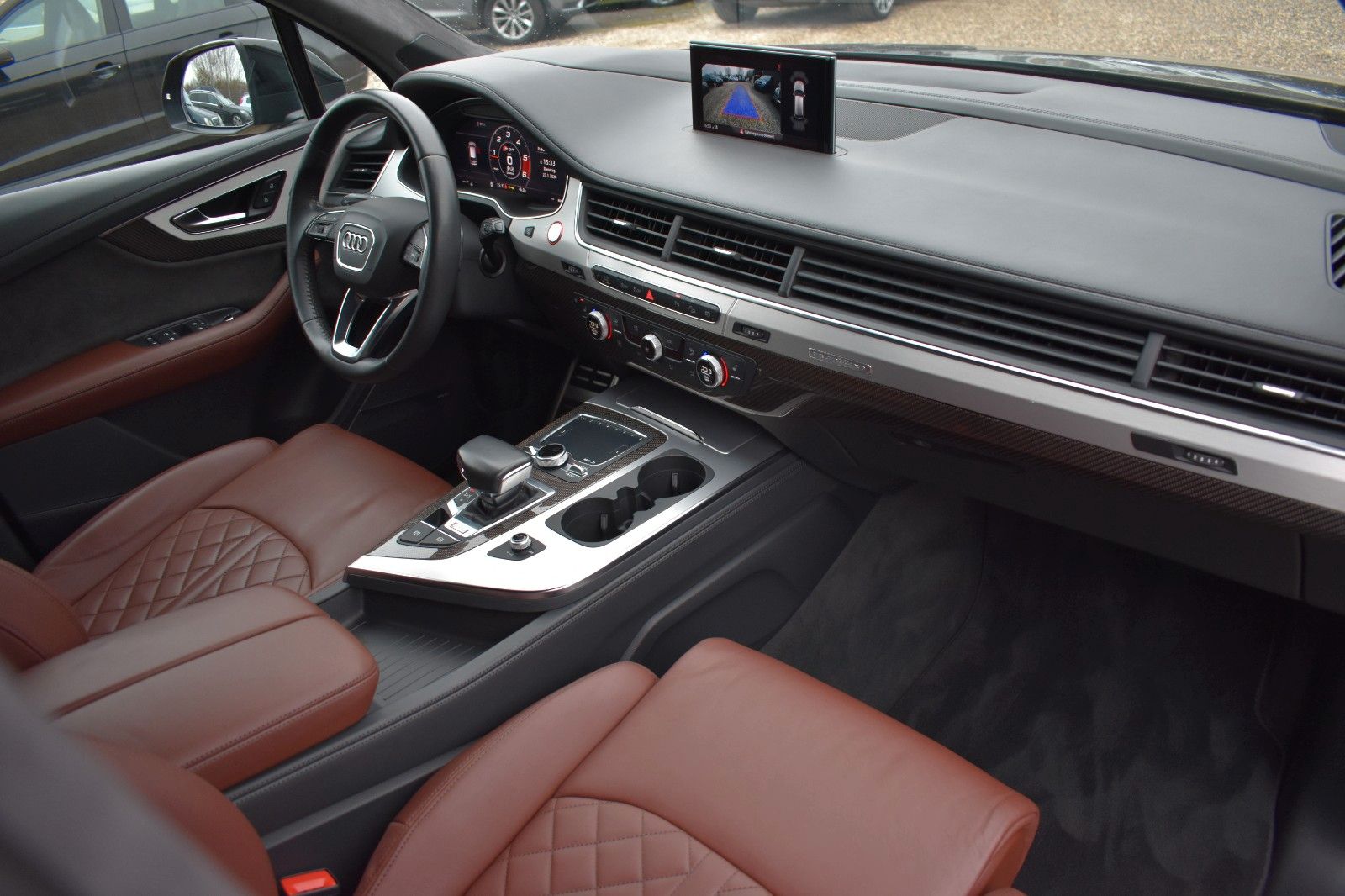 Fahrzeugabbildung Audi SQ7 4.0 TDI V8 quattro HUD Matrix Bose