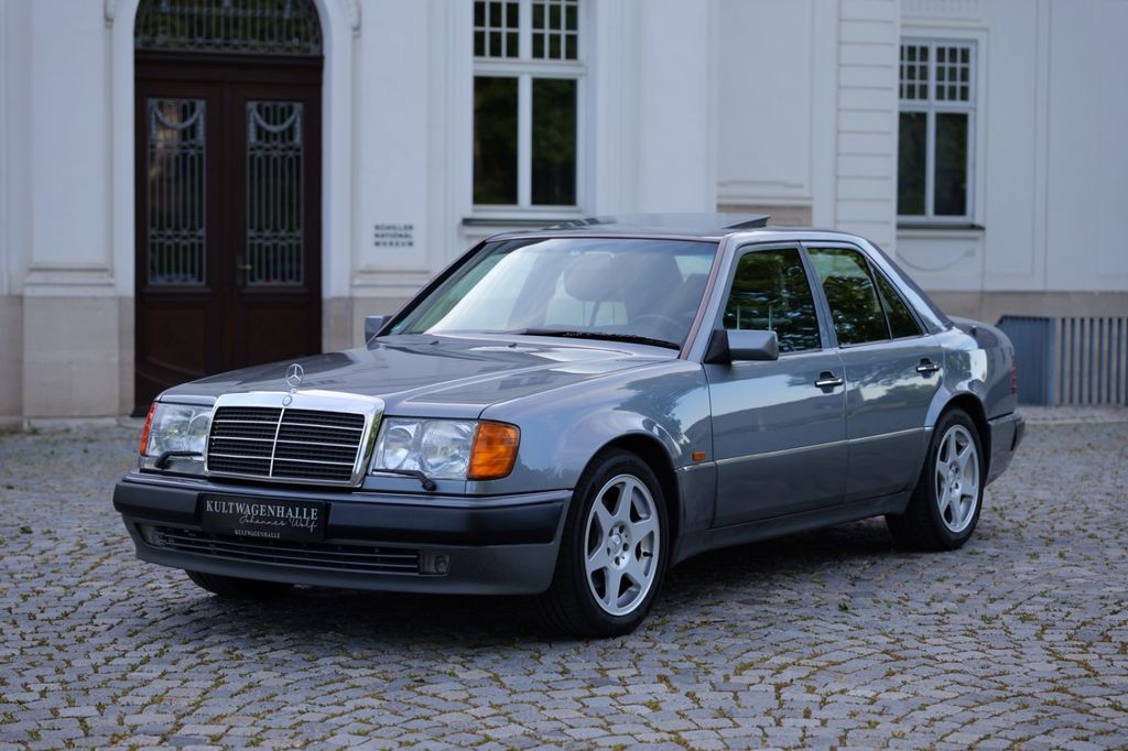 Mercedes-Benz E 500