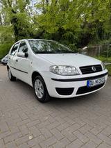 Fiat punto 1.2 benzın 16v - Fiat Punto in Essen