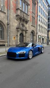 Audi R8 Spyder 5.2 FSI Quattro Werksgarantie - Audi quattro in Berlin
