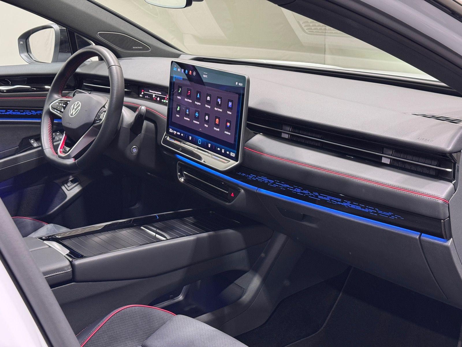 Volkswagen ID.7 Tourer GTX | MATRIX NAVI PANO HARMAN AHK