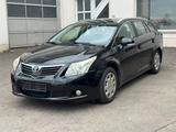 Toyota Avensis 1.6 VALVEMATIC Kombi 8FACH SHZ KLIMA - Toyota Avensis aus 2009: Kombi