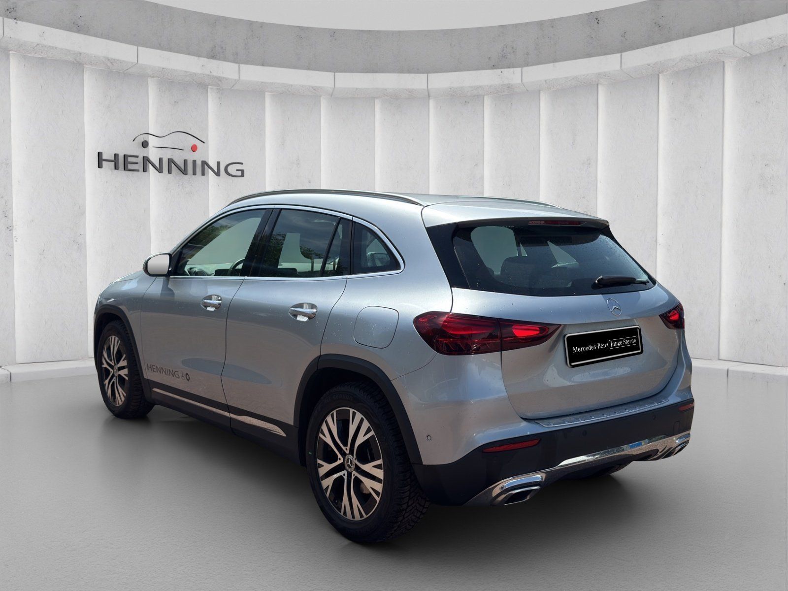 Mercedes-Benz GLA 180 Progressive Kamera Ambiente LED AHK Spur imagem 3