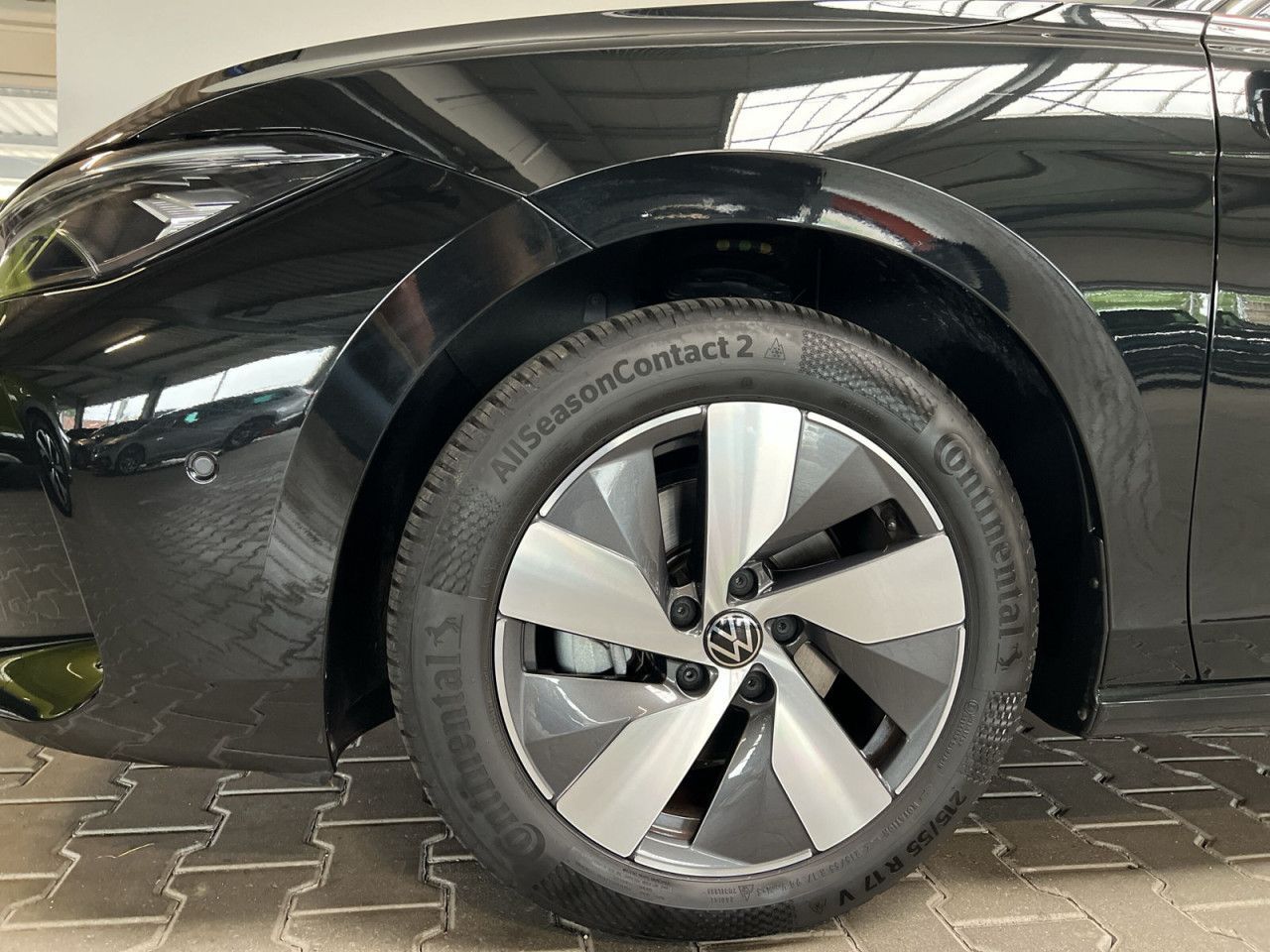 Volkswagen Passat Business 1.5 eTSI DSG AHK LED NAVI foto 4