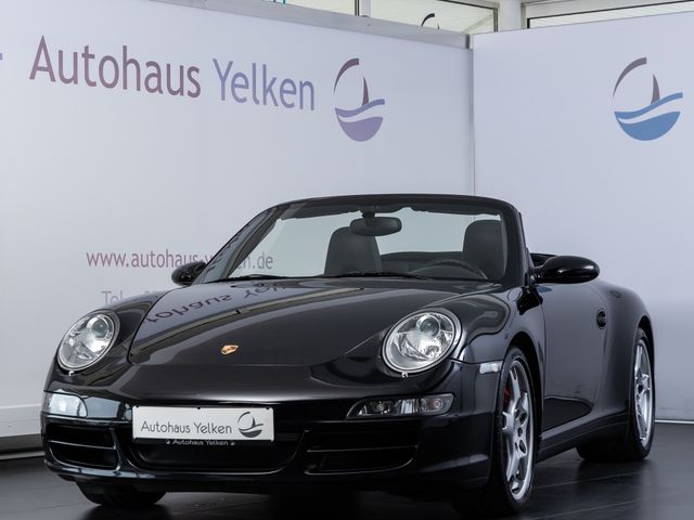 Porsche 911 Carrera 4 S *PCM*SPORT-CHRONO-PLUS*SHZ