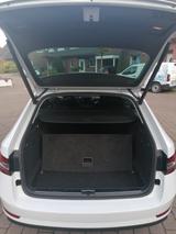 Skoda Superb 2.0 TDI Style SHZG/ACC/DCC/Allwetter - Skoda Superb mit Diesel-Antrieb: Standheizung