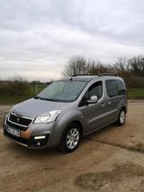 Peugeot Partner Tepee 1.6 BlueHDi - Peugeot Partner Tepee aus 2015