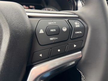 Fotografie des Isuzu D-Max NEW D-MAX 1.9 LSE*Automatik*Kamera*LED*Leder*PDC