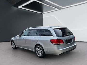 Mercedes E 200 - 8