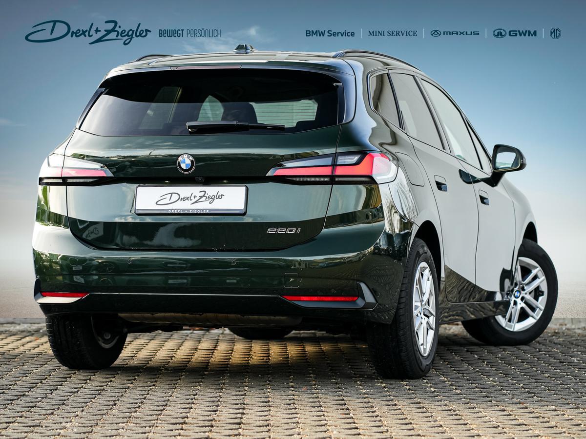 BMW 220i Active Tourer AHK PANO KoZg AdLED RFK Shado