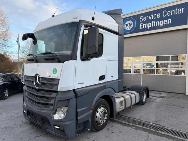 Mercedes-Benz Actros 1845 MEGA Retarder 2 Tanks 990 L 2 Liegen