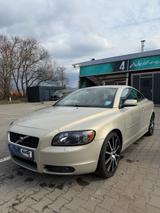 Volvo C70 T5 Summum  - Volvo C70 Summum mit Benzin-Antrieb
