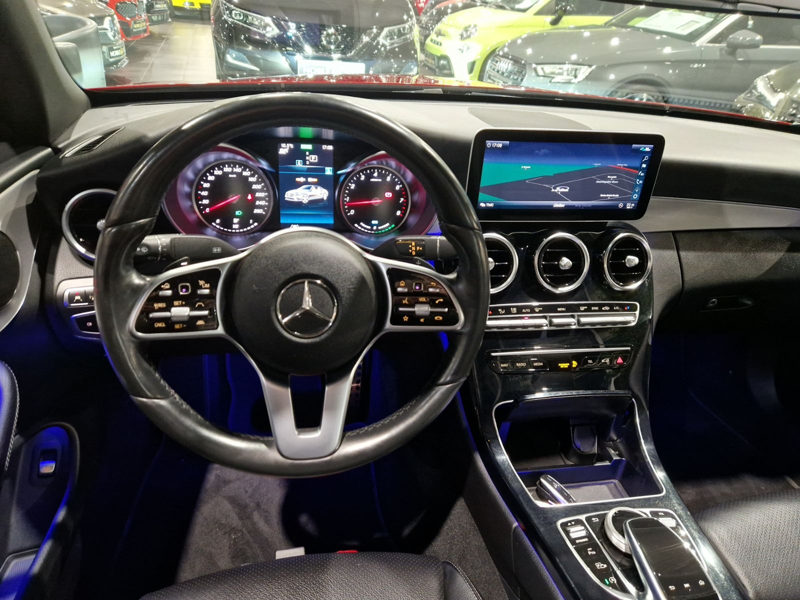 Fahrzeugabbildung Mercedes-Benz C 300 Cabrio AMG Line HUD LED NAV SHZ RFK 18"