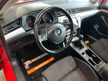 Volkswagen Passat Variant *Massage*Keyless*Tempo*Navi*