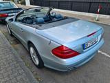 Mercedes-Benz SL 350 - - blaue Mercedes-Benz SL 350