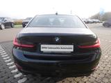 BMW 320d Sport Line HiFi PA. LHZ LC.+ SHZ NAV - BMW 3er Reihe mit Diesel-Antrieb: Limousine