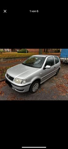 Volkswagen VW POLO Auto