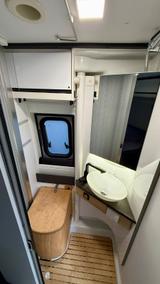 Adria Twin Supreme 600 - Autark Camper Vollausstattung - Adria Hamburg