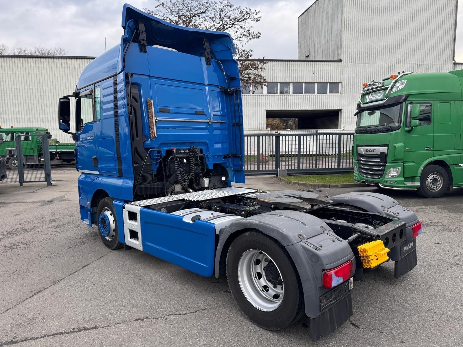 MAN TGX 18.460 XLX Intarder Euro6 2xTank