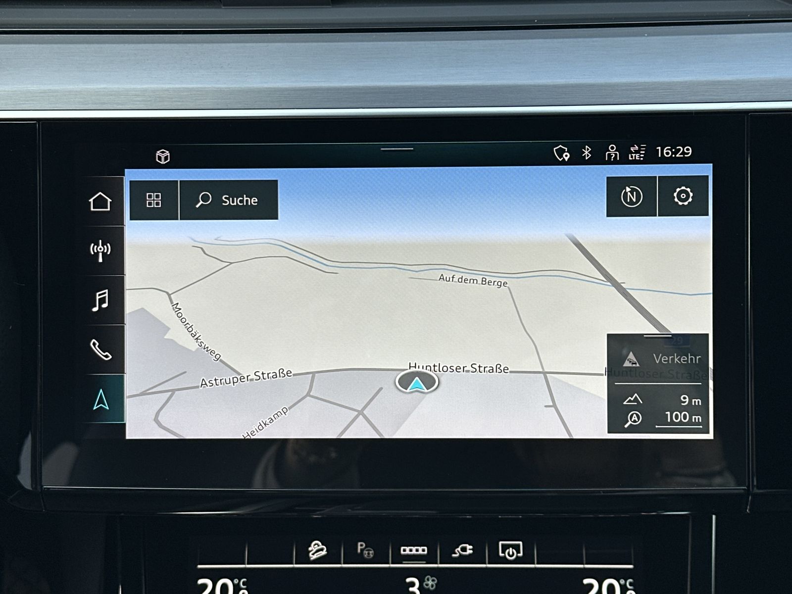 Fahrzeugabbildung Audi e-tron 50 Qu S-Line Black NAV+LED+21ZO+KAMERA+VC