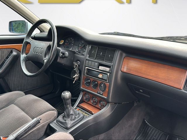 Fahrzeugabbildung Audi 80 Coupé 2.3 Liter Klima H Kennzeichen Oldtimer