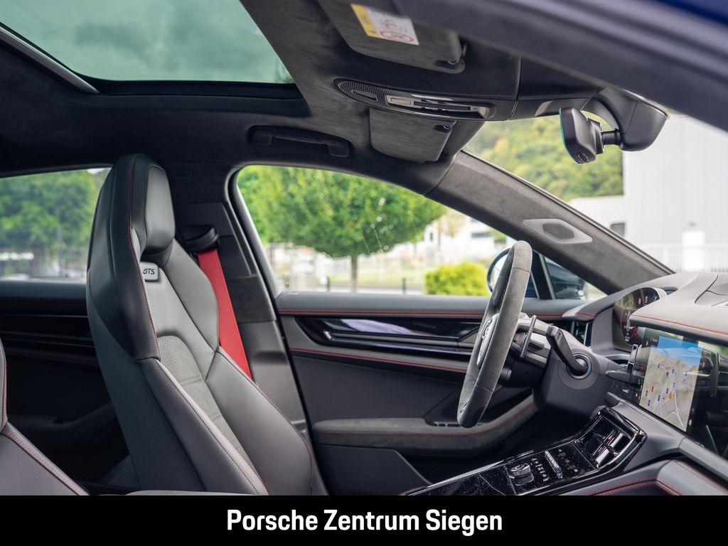 Porsche Panamera GTS