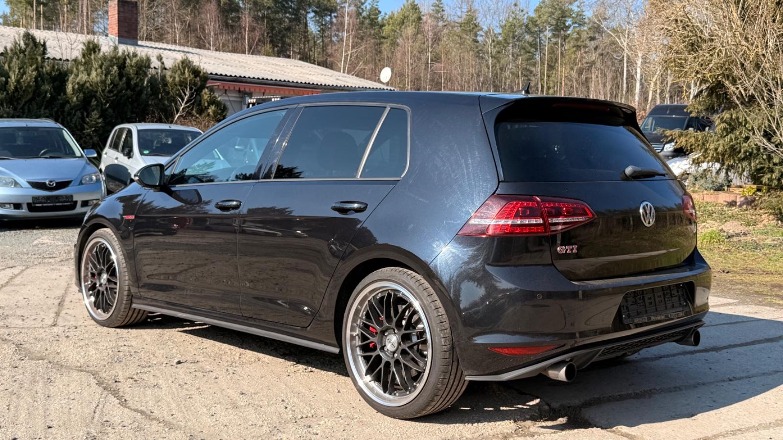 Volkswagen Golf VII Lim. GTI Performance BMT*VW SCHECKHEFT*