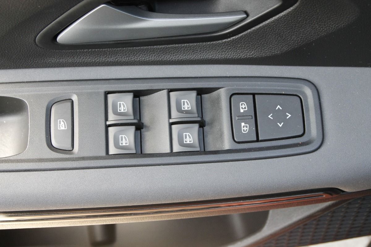 Fahrzeugabbildung Dacia Jogger Extreme+ TCe 110