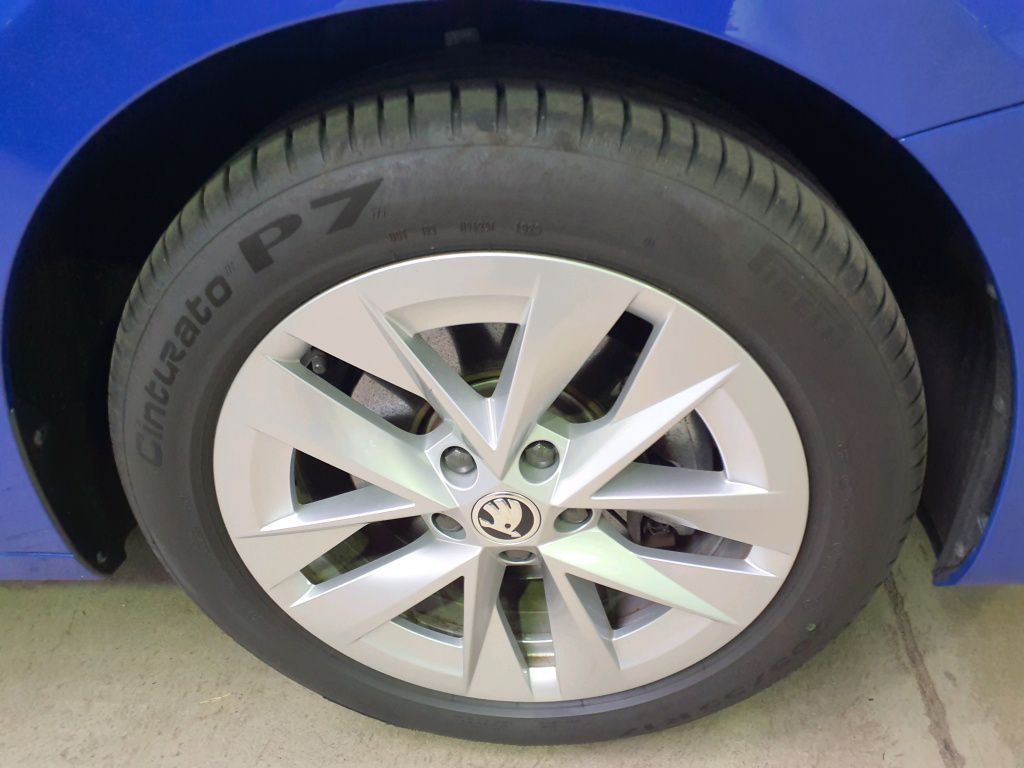 Skoda Octavia iV Combi Ambition 1.4 TSI 150kW PDC*RFK