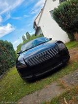 Audi TT Roadster 1.8T 110KW - - Audi TT aus 2001: Roadster