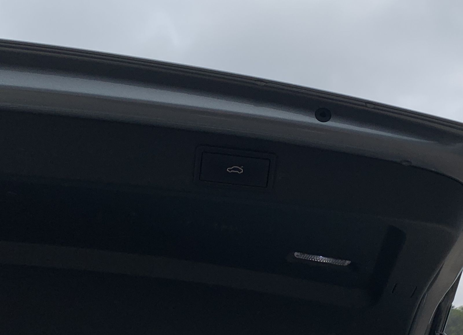 Fahrzeugabbildung SKODA Superb 2.0 TDI*AHK*Alcantara*360°Cam*STHZ*CANTON