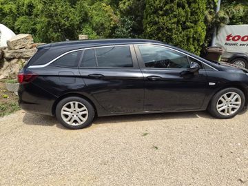 Opel Astra - 4