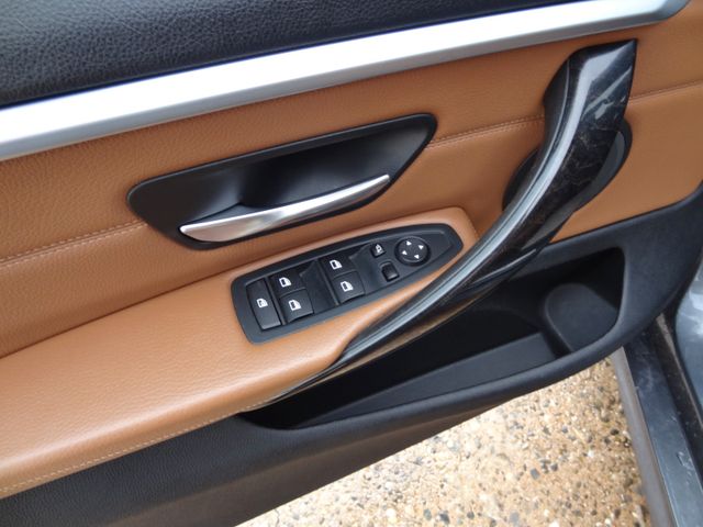 Fahrzeugabbildung BMW 428i Gran Coupé/M-Paket/1.Hd/Kam/Navi/Leder/HUD/