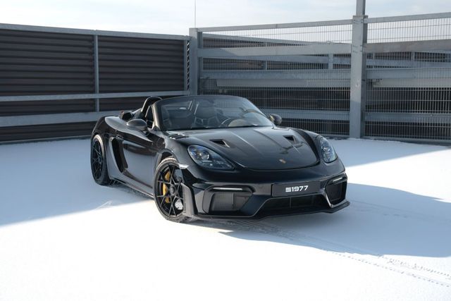 Porsche 718 Spyder RS *Weissach-Paket*