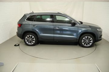 Skoda Karoq Clever 1.5 TSI DSG LED PDC AHZV beh. WSS