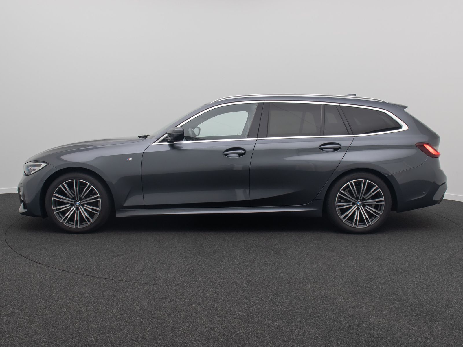 Fahrzeugabbildung BMW 320d M Sport DAB Kamera Alarm Komfort Individual