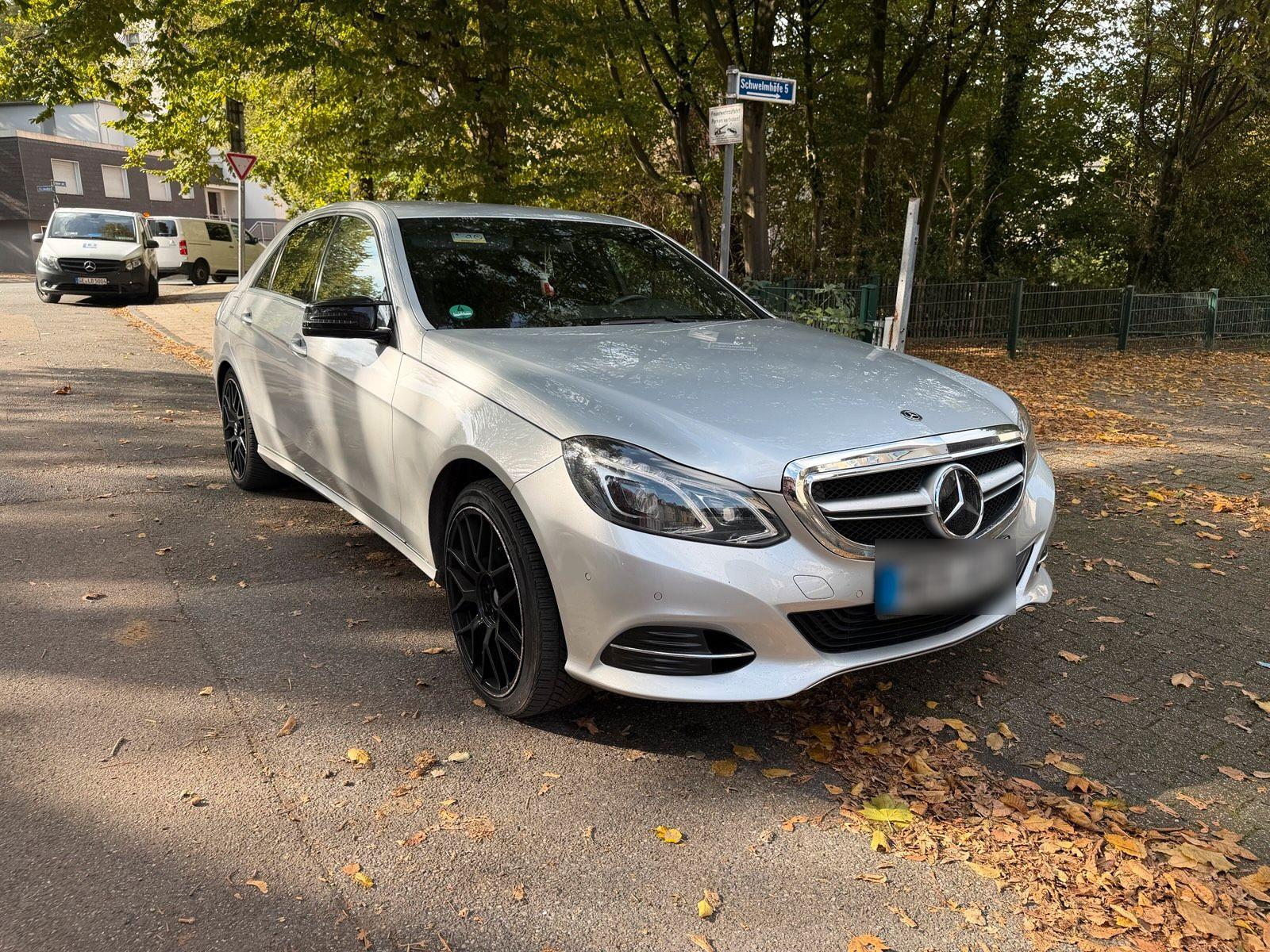 Mercedes-Benz E 220