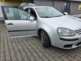 Volkswagen Golf 1.9 TDI (105 PS) Trendline 5-Gang 