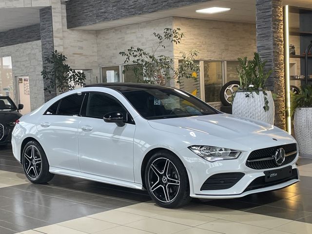 Mercedes-Benz CLA 200 AMG-Line WideScreen Pano Burmester R.Cam