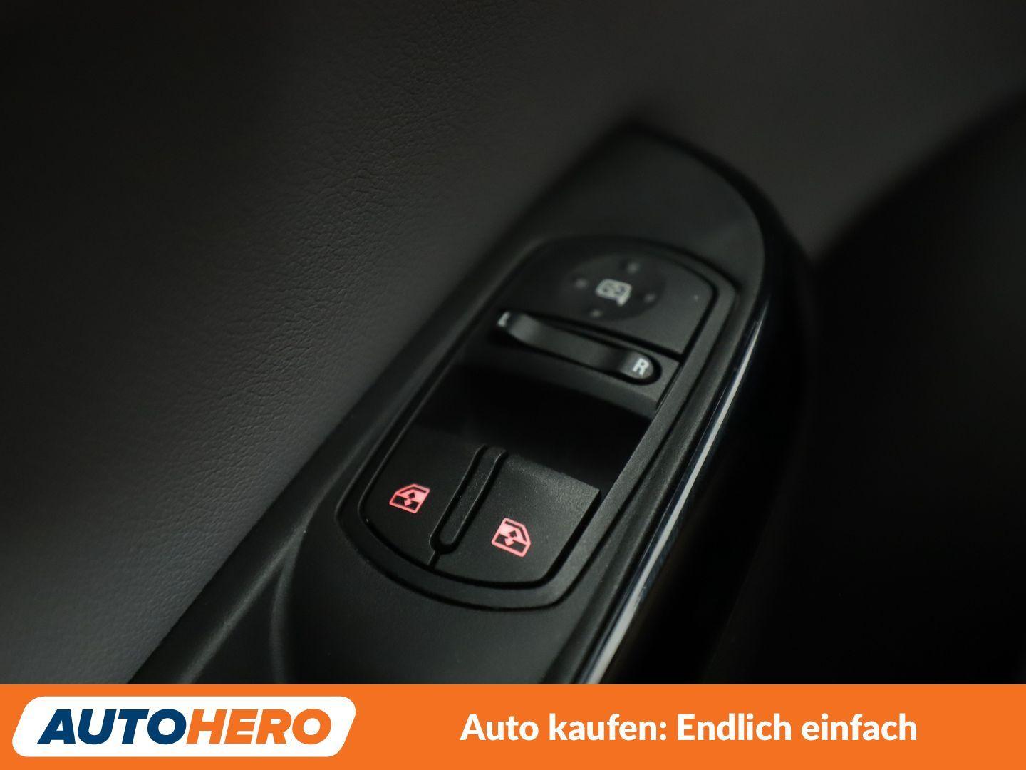Opel Corsa 1.4 Innovation Aut.*XENON*TEMPO*PDC*SHZ*