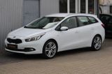 Kia Cee'd Sportswagon 1.4 CVVT Klima+Allwetterreifen - Kia cee'd Sportswagon aus 2014