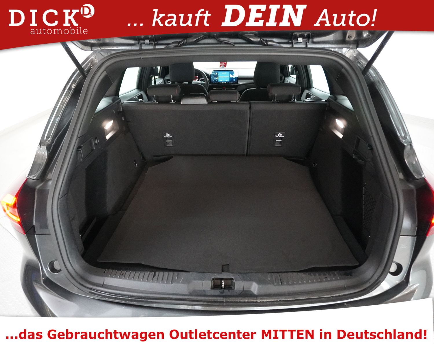 Fahrzeugabbildung Ford Focus T 1.0 Aut ST-Line NAVI+LED+PDC+TEMP+APPLE+