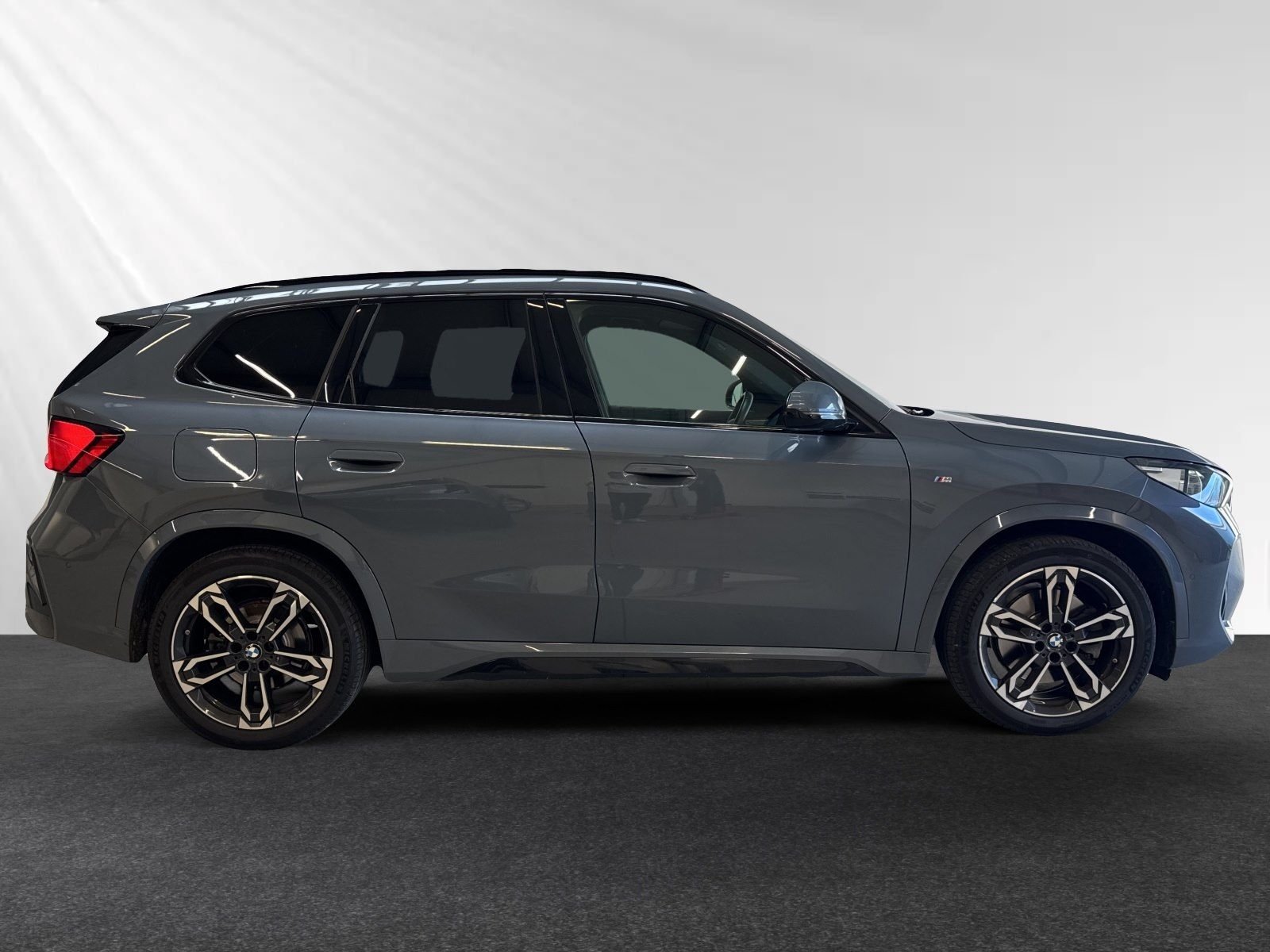 BMW X1 xDrive23i M Sport AHK Harman Kardon DA foto 2