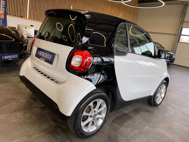 Smart ForTwo coupe 52kW *19%MwSt*MFL*NAVI*SHZ*