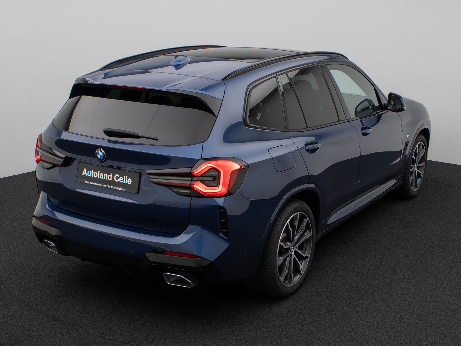Fahrzeugabbildung BMW X3 xD20i M Sport Kamera Panorama DAB HiFi 20Zoll