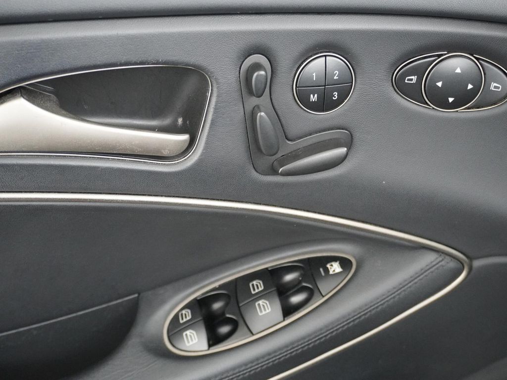 Mercedes-Benz CLS 55 AMG IWC edition + IWC original CLS 55 AMG