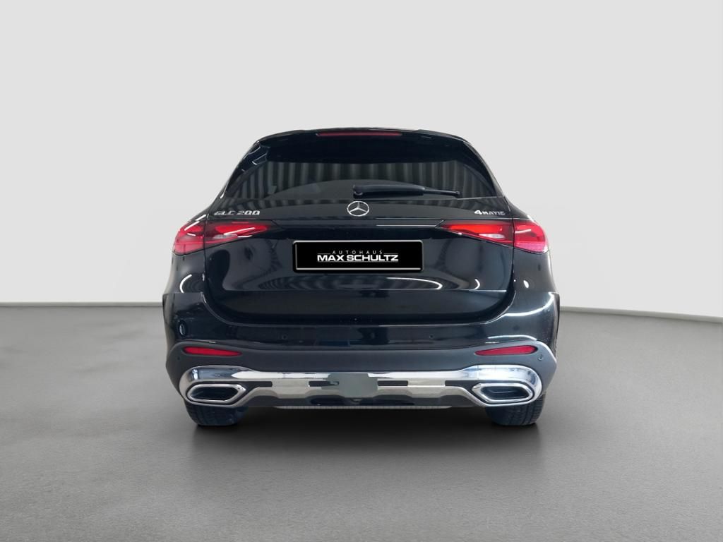 Fahrzeugabbildung Mercedes-Benz GLC 200 4M AMG*AHK*Pano-Dach*Distronic*360